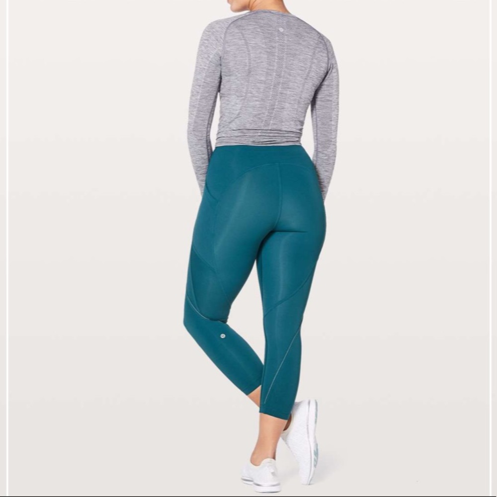 Lululemon Lead the Pack 23in Crop
